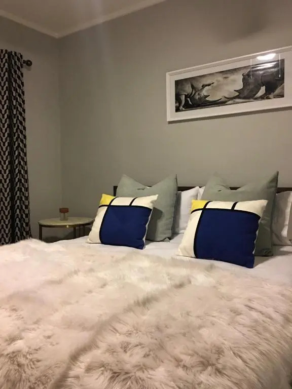 Luxury on 1B Patricia