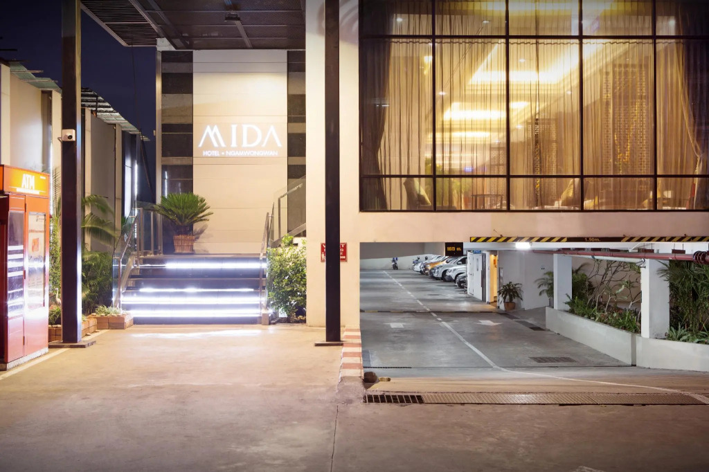 Отель Mida Hotel Ngamwongwan