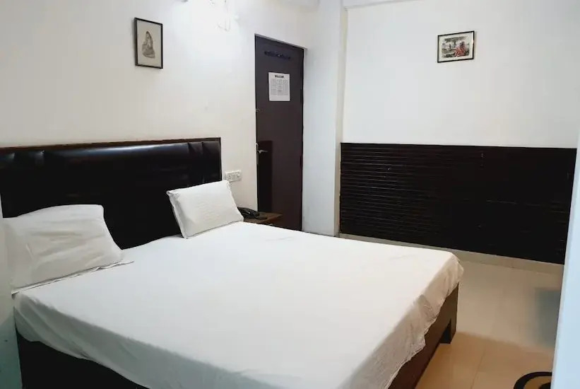 Bhawana Hotel