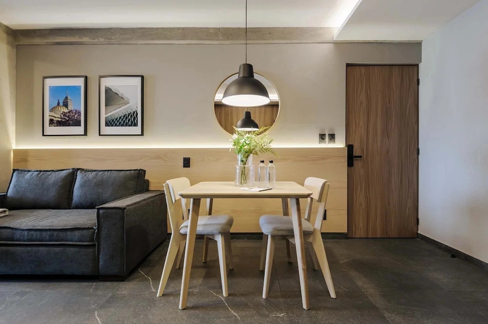 w Amazing Snug 1BR w Balcony in Tabacalera