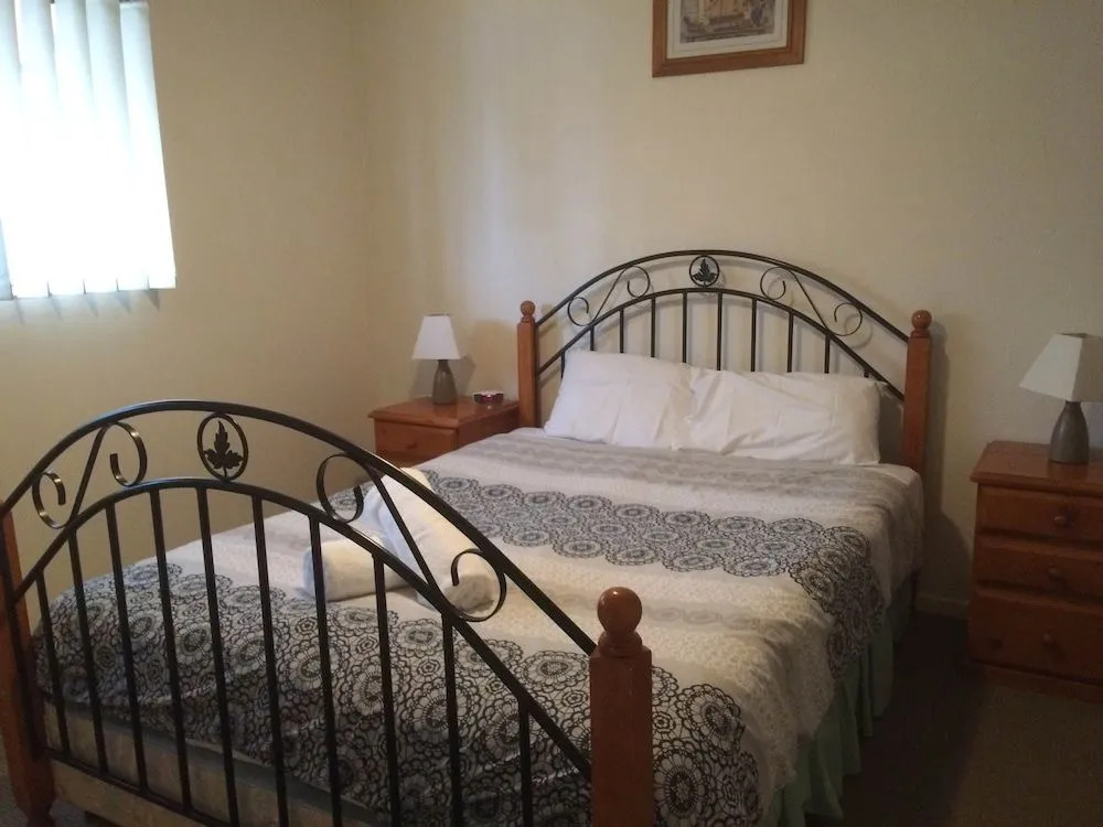 Santa Fe Apartments