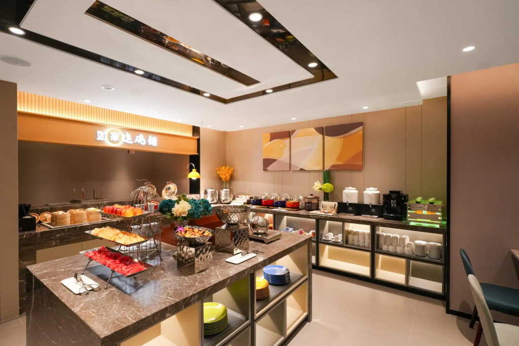 Homeinn Selected Hotel (Shenzhen Convention & Exhibition Center Gangxia Subway Station)