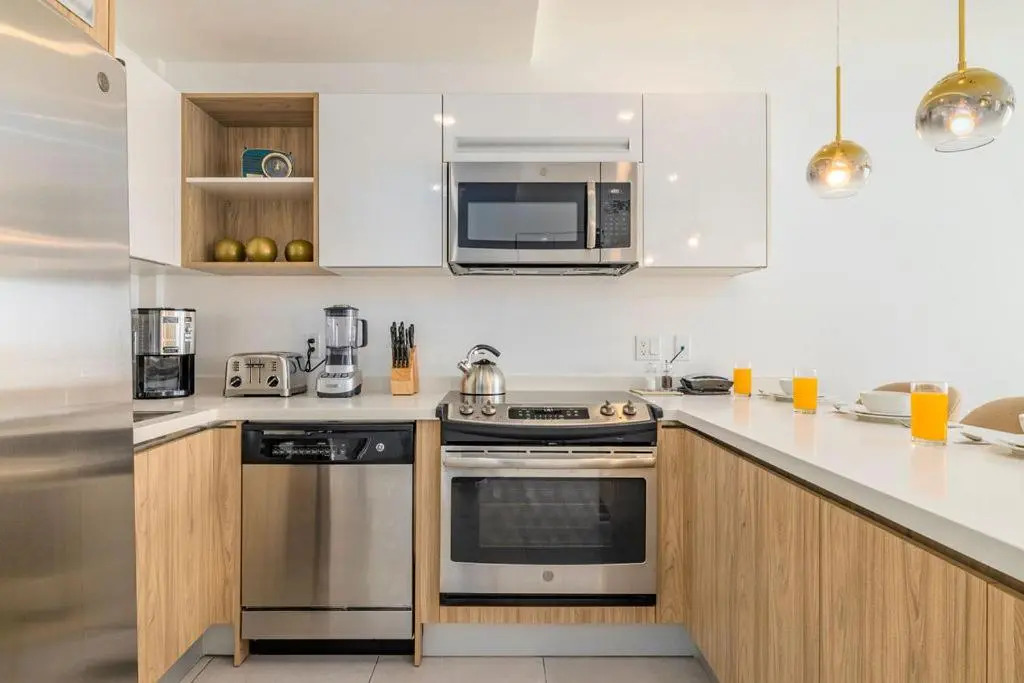 HH-2Bdr413 - NEW Modern Apartment in Oceanfront Luxury Condo in Aruba!