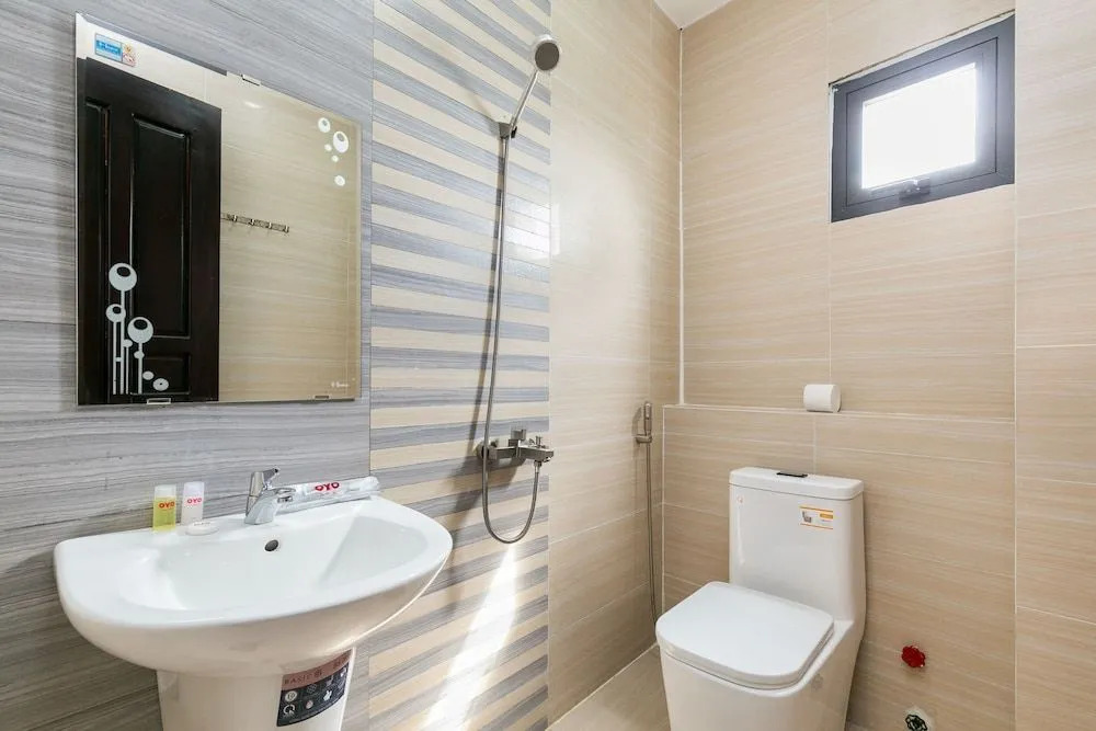 OYO 321 393 Hostel