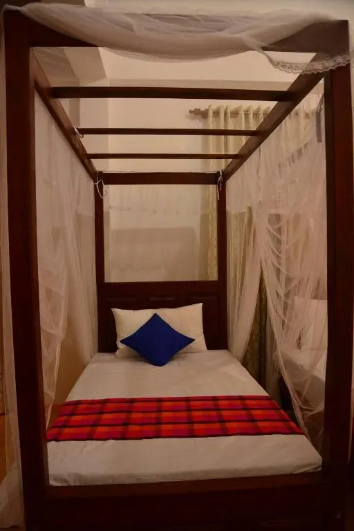 Hotel Romaya