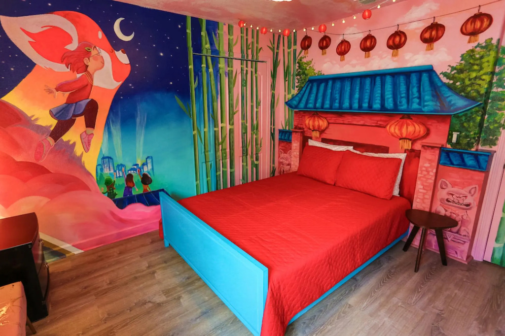 Pixar Paradise Pool & Spa Sleeps 20 Near Disney