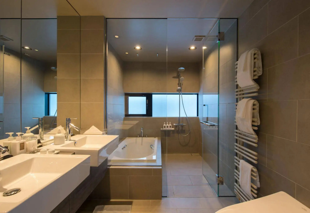 Aspect Luxury Apartments by H2 Life