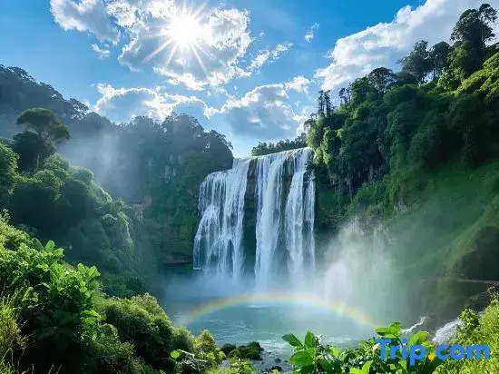 Xinghao Hotel (Huangguoshu Waterfalls Scenic Area)