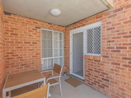 Oberlaken 2/125 Gippsland Street