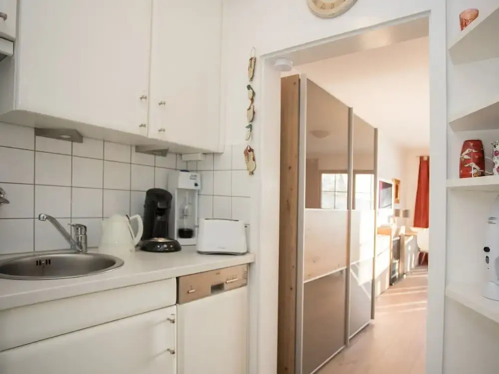 Small Studio in Neuastenberg With Balcony