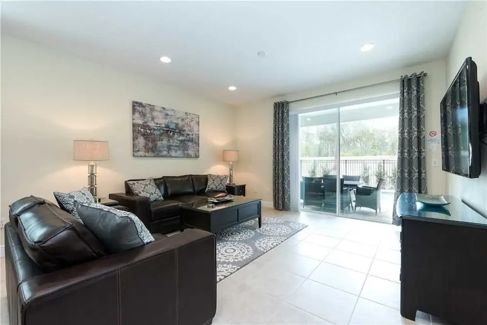 Reunion Resort Orlando, 8 Br/7 Ba Home, Sleeps 20 8 Bedroom Home