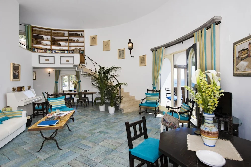 Villa Torre Trasita luxury suites