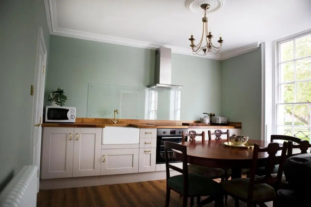 Grade II Listed 3 Bed Townhouse in Exeter, Devon