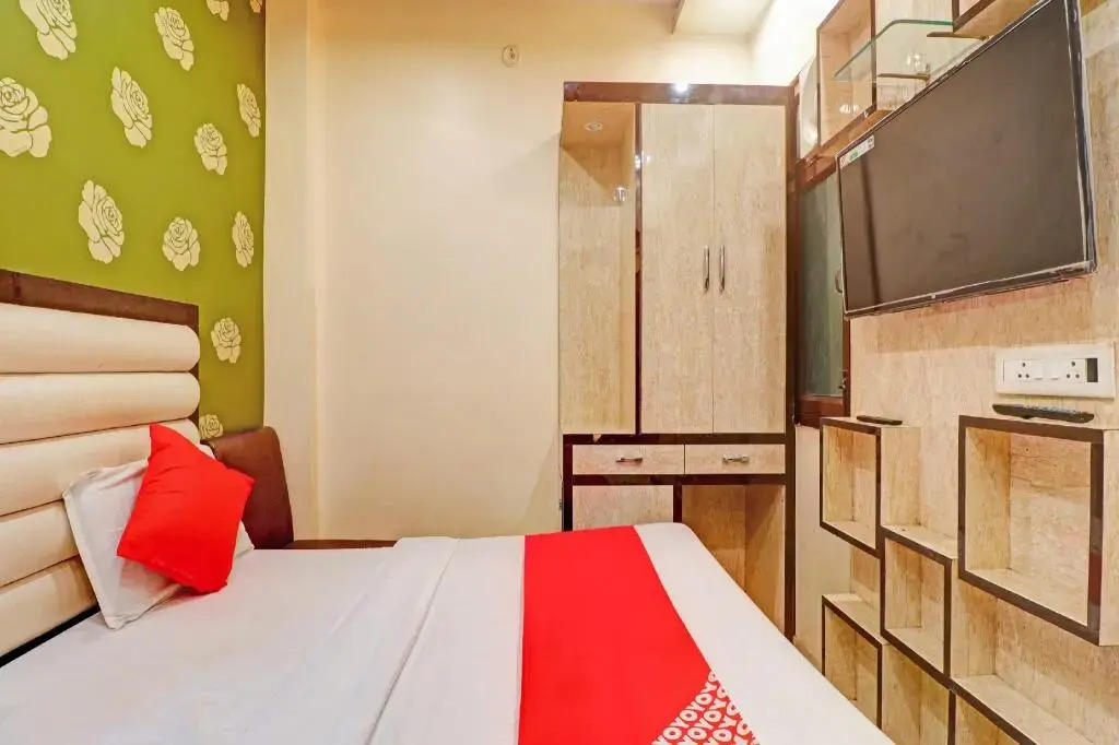 Hotel Shree Narayan Regency by OYO Rooms