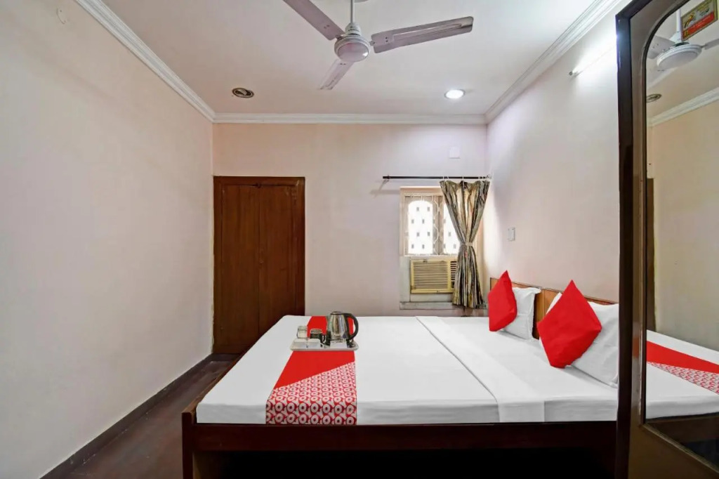 OYO 89475 New Hotel City Of Joy
