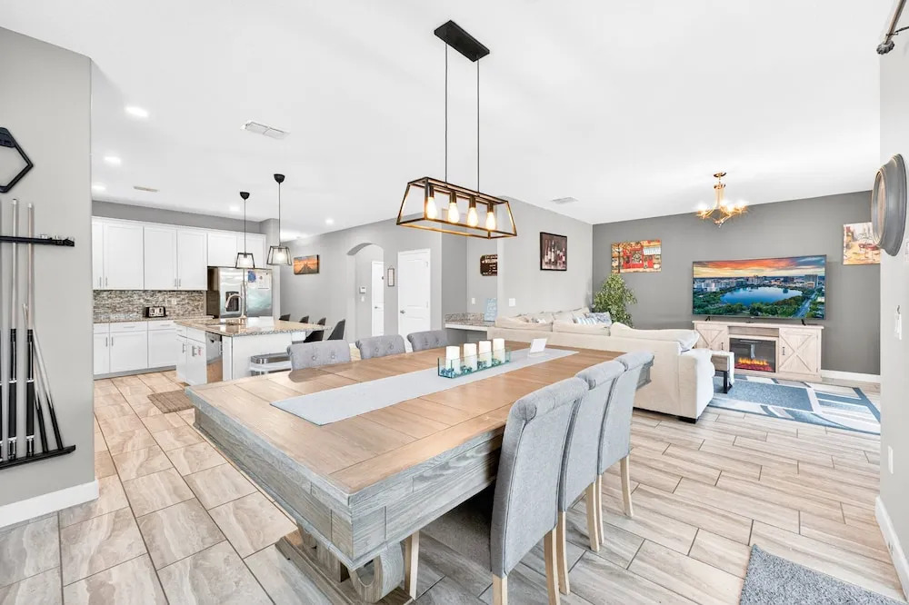 Sol117-5484-6-pg - Solterras Dream Home