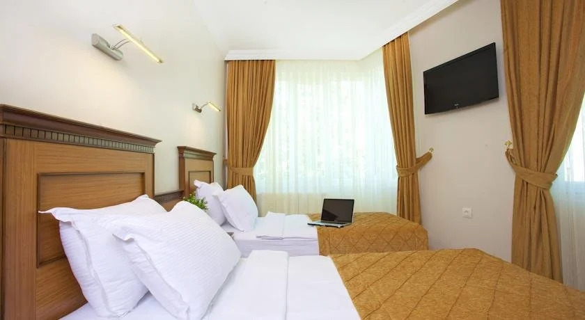 Unal Hotel