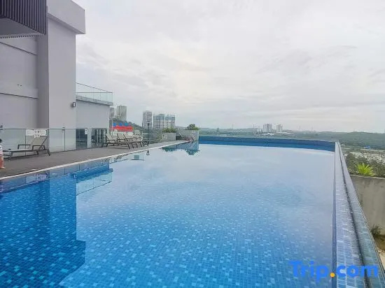 Opp Legoland DPristine | 7-10pax | kids friendly by Guest Ease