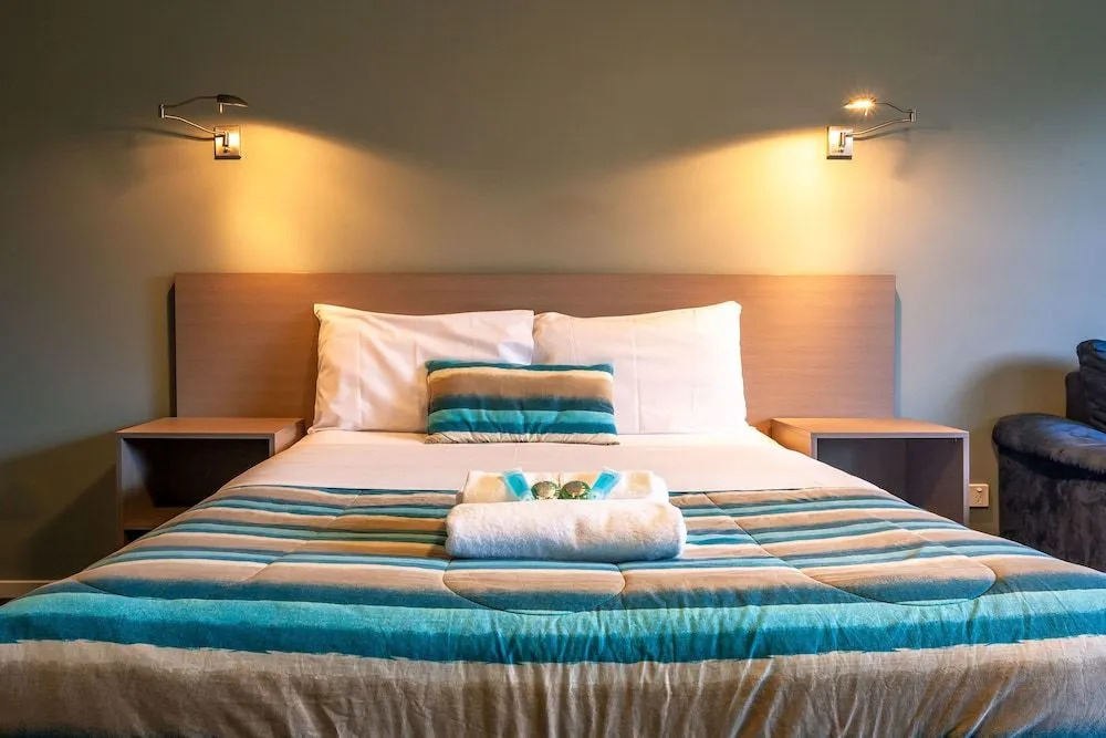 Kingston Hotel