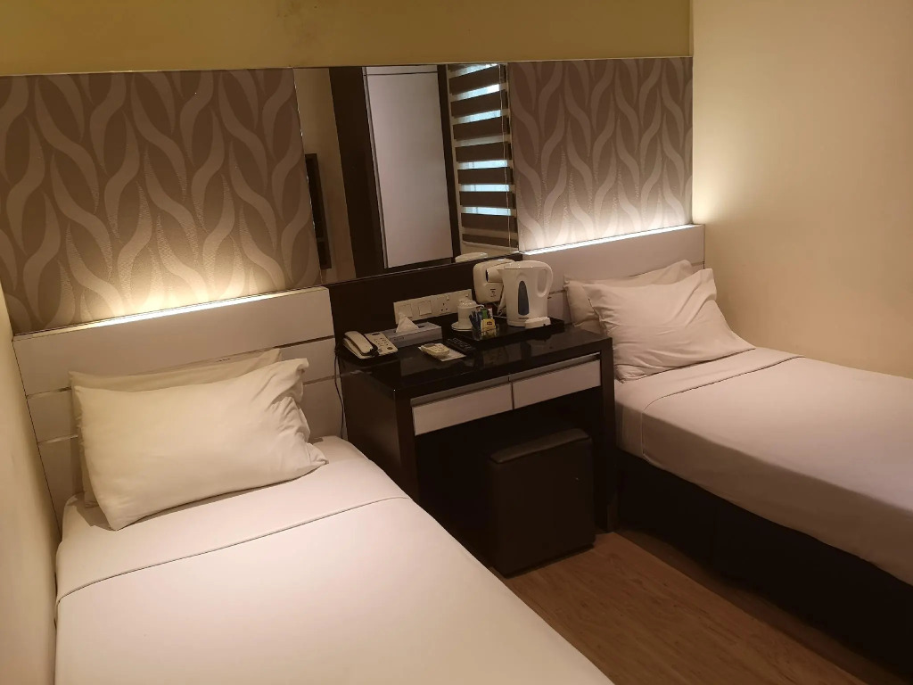 Seasons View Hotel