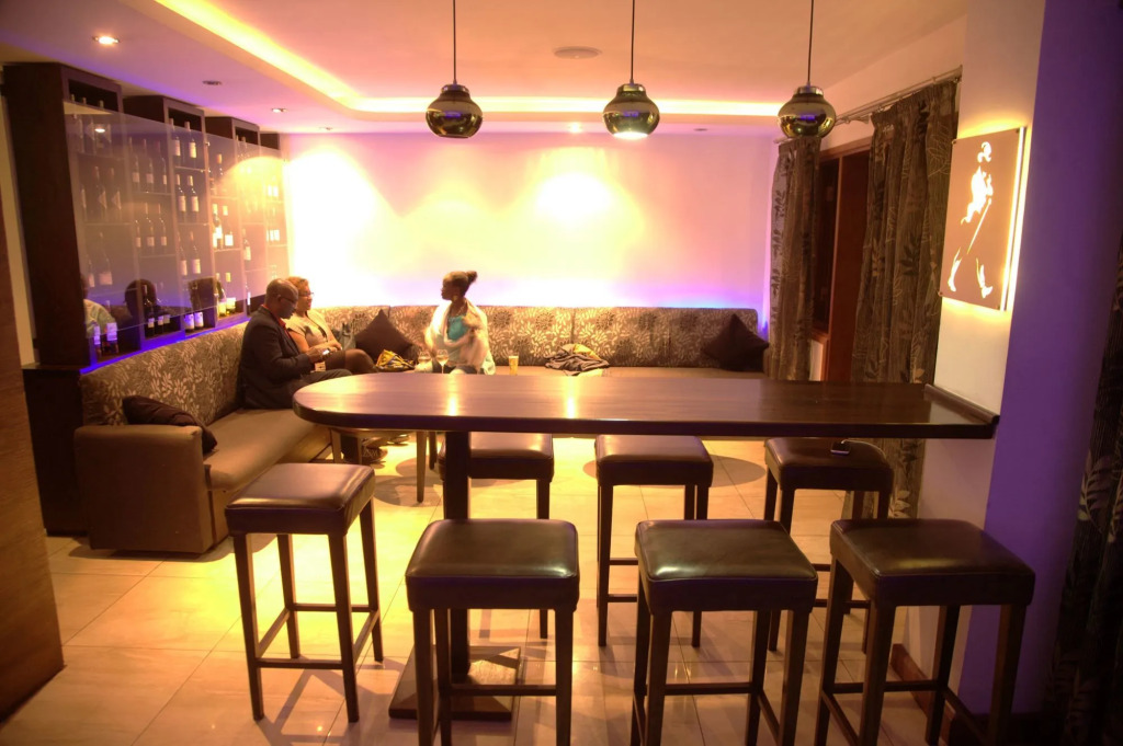 OSinkirri Hotel