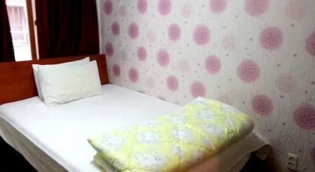 Woori Guesthouse(우리게스트하우스)