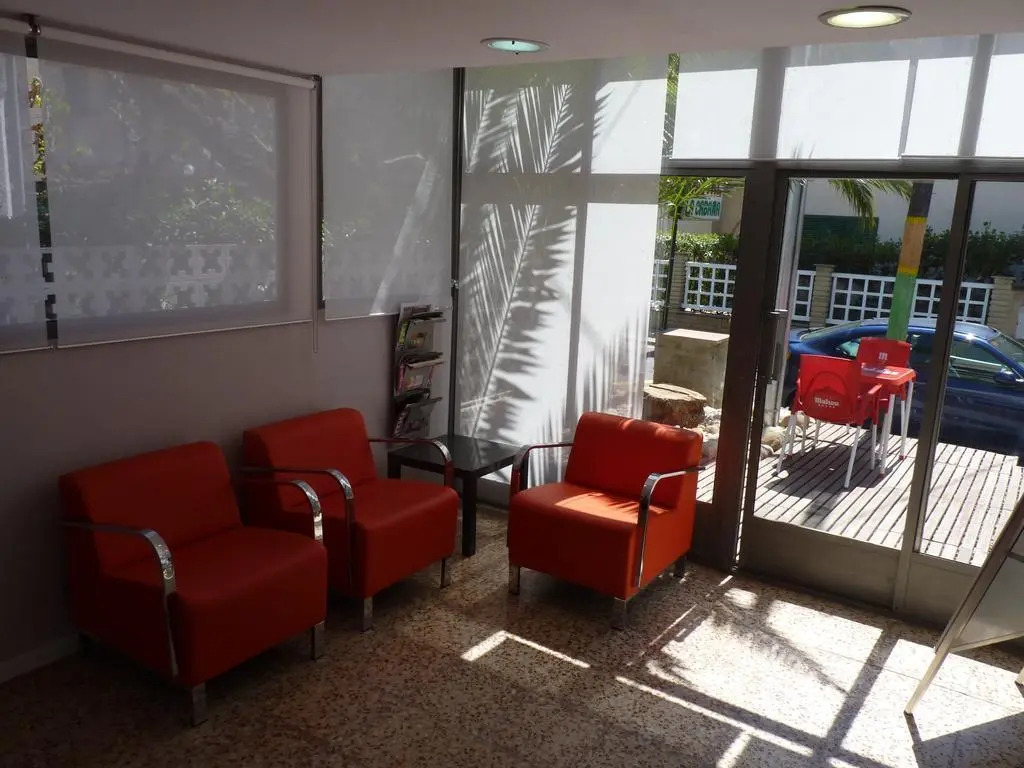 Hostal La Cabaña