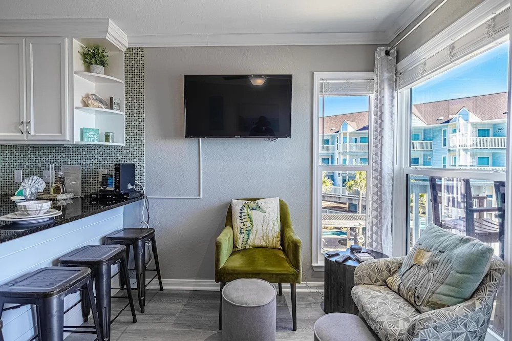 Seascape 1215 in Galveston
