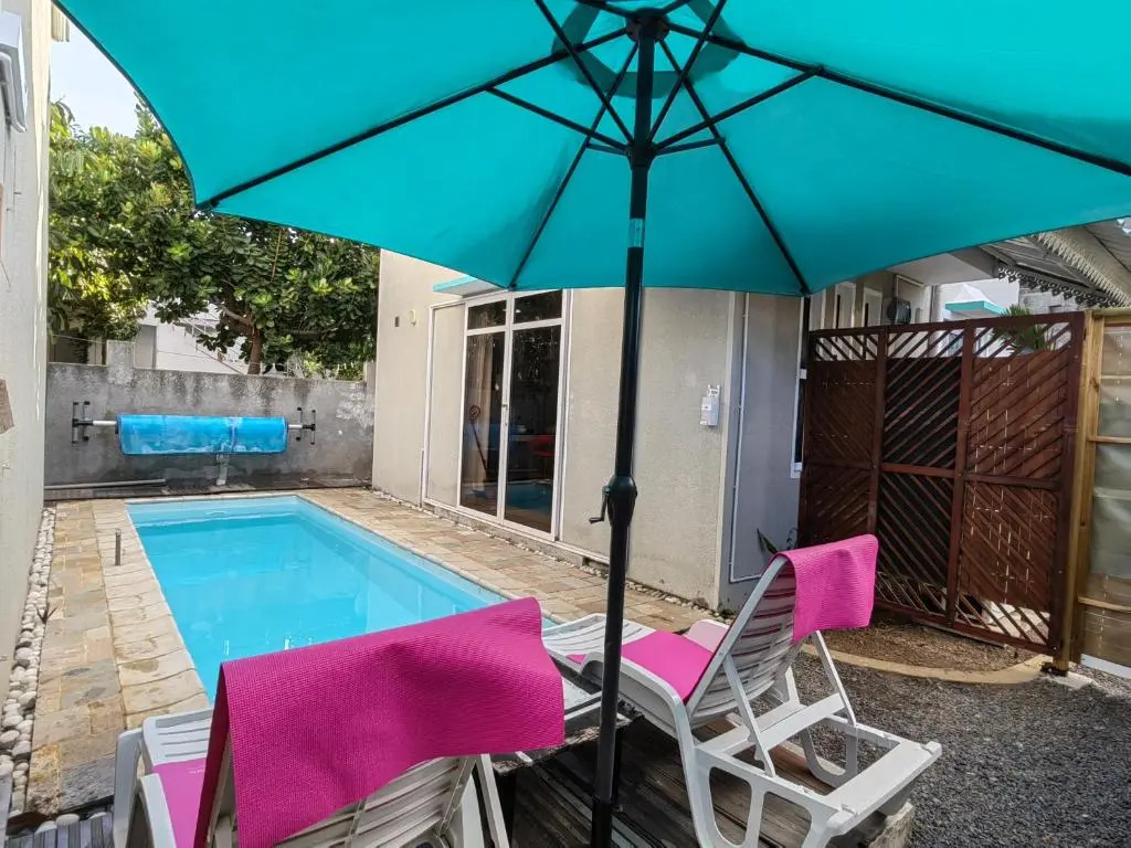 Piscines Privées et Chauffées, Private Heated Pools
