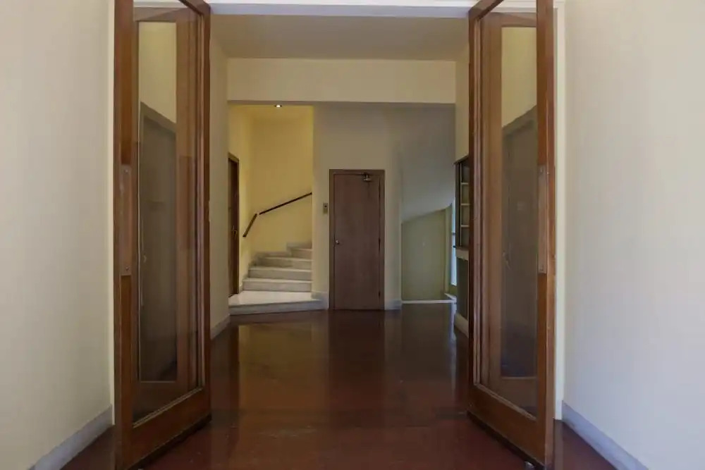 Spacious Modern 3BD Apartment