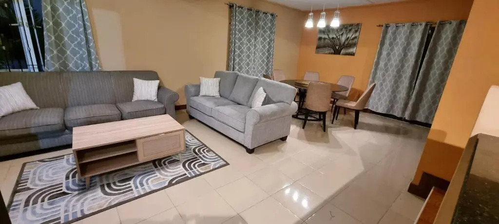 Valvanta Resort 2, Flic En Flac