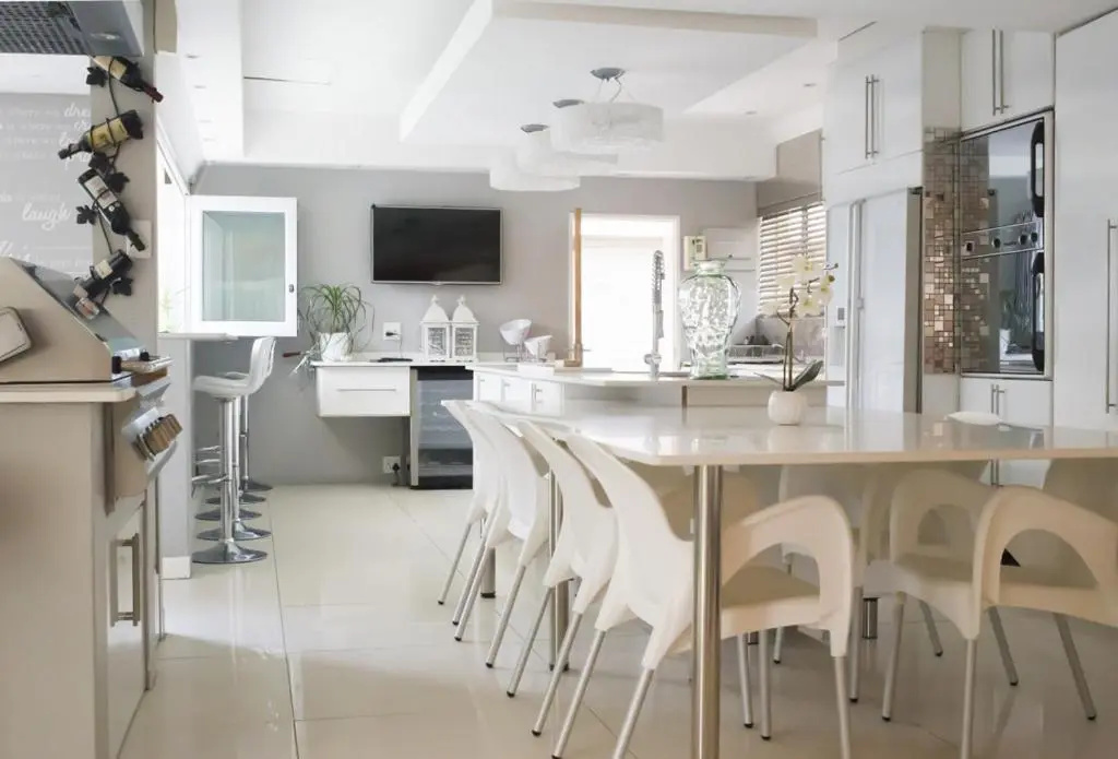 Luxury Upmarket Guesthouse 20 on 4th