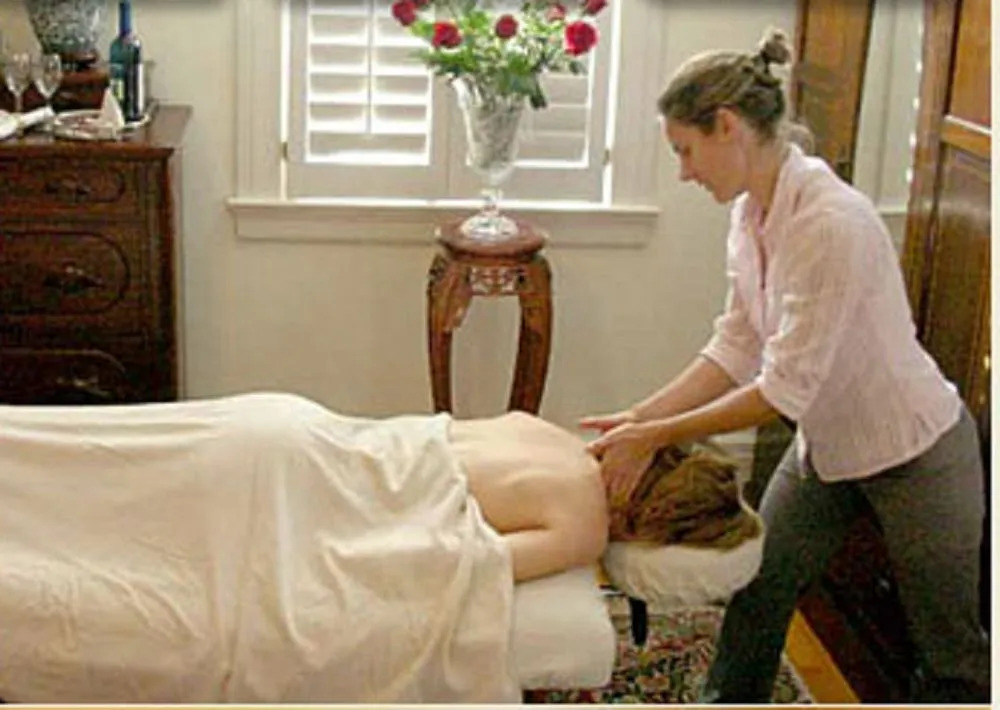 Fuquay Mineral Spring Inn & Garden