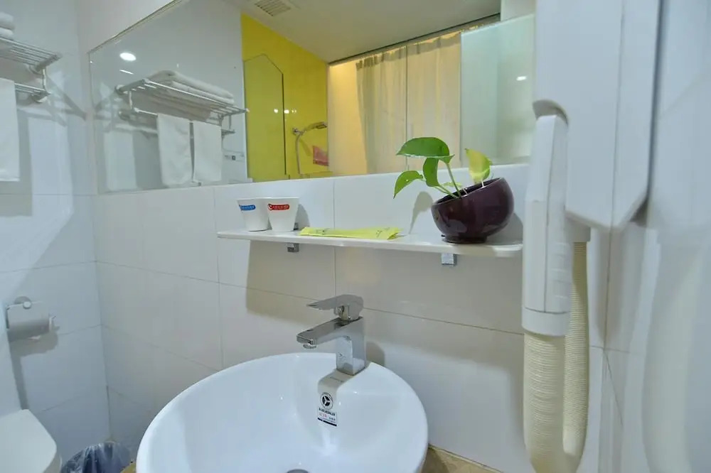 Zhuxing Hotel