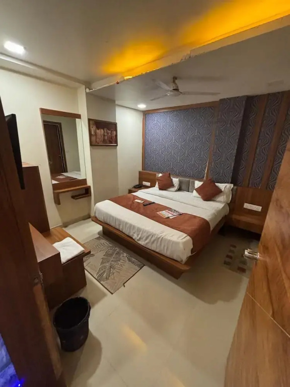 Hotel Red Rose