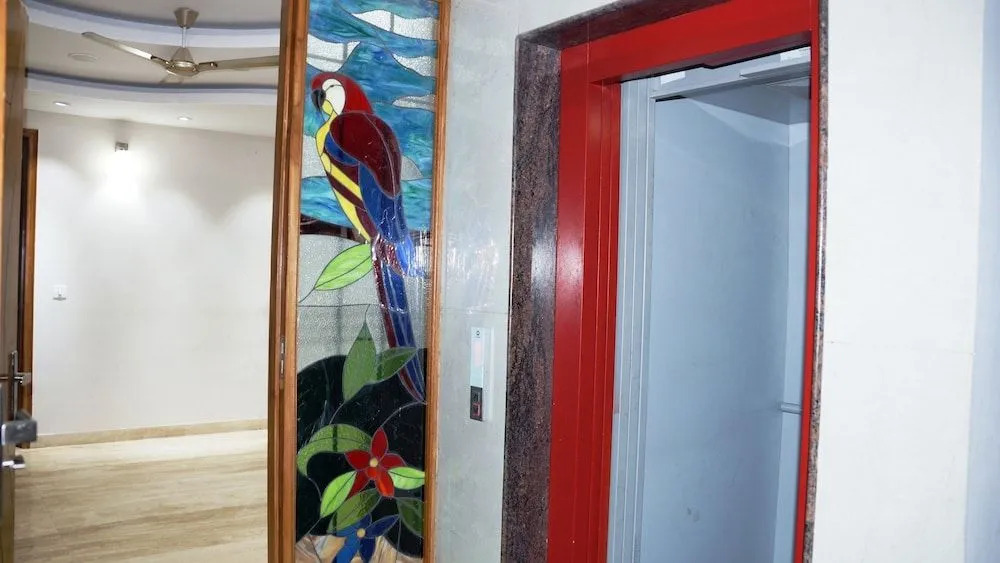 Maxfort Hospital Apartment