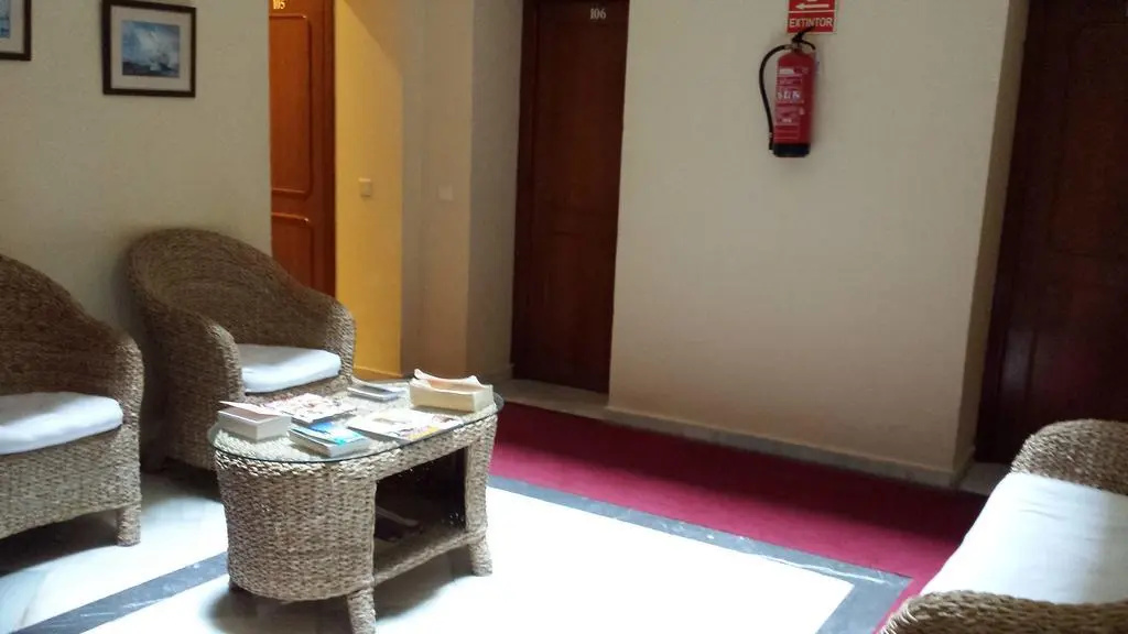 Hostal Bahía