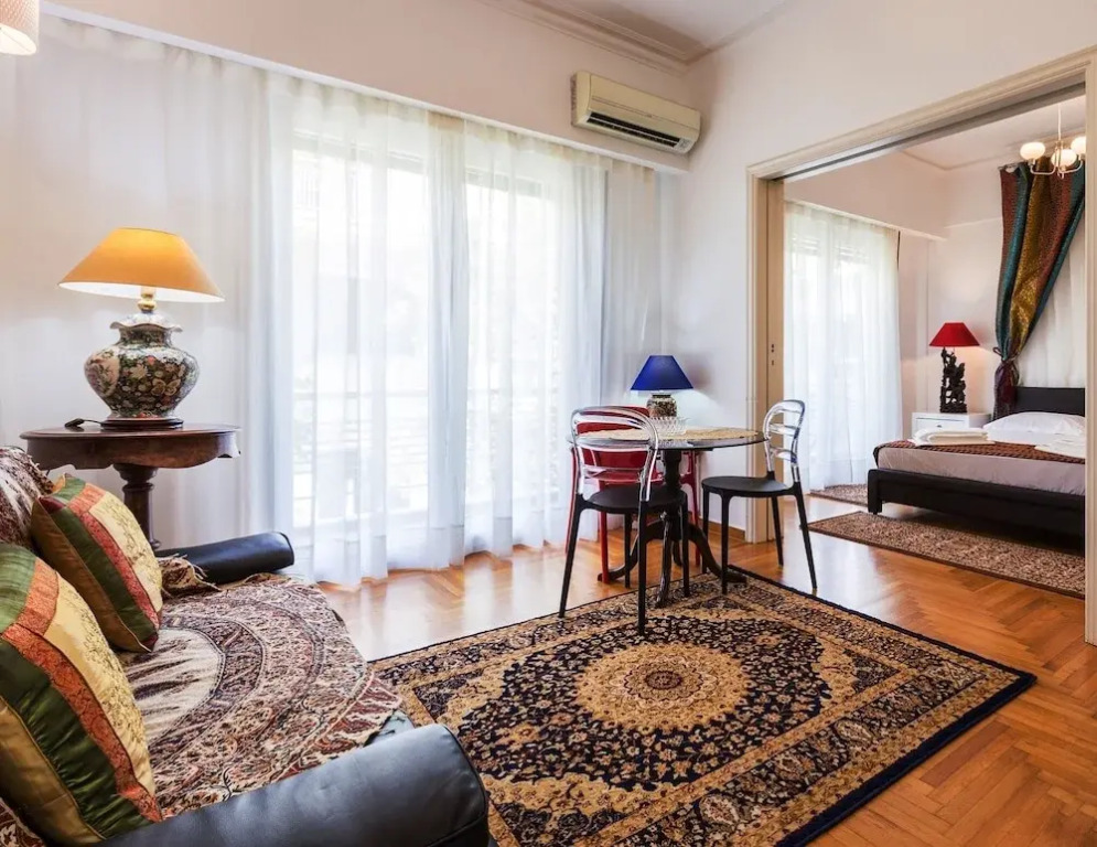 Retro Chic Apartment - Syntagma Square