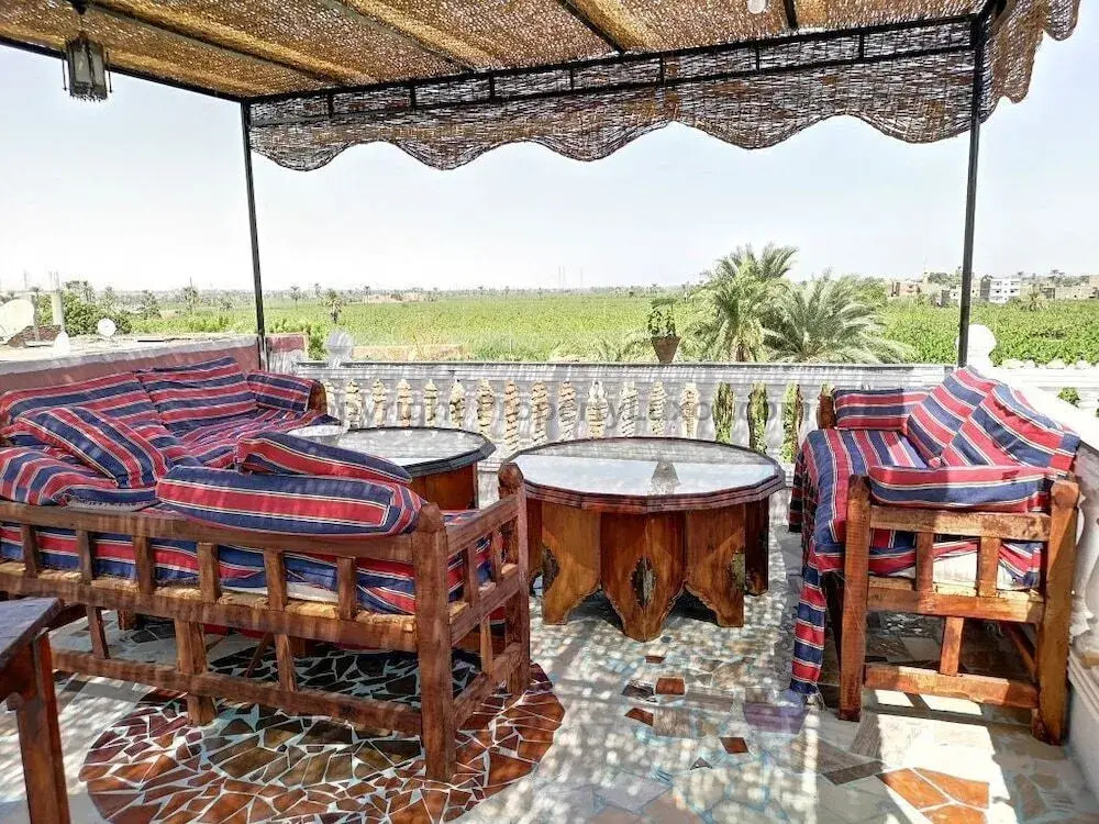 Luxor hotel Bella Vista Apartments and Hotel