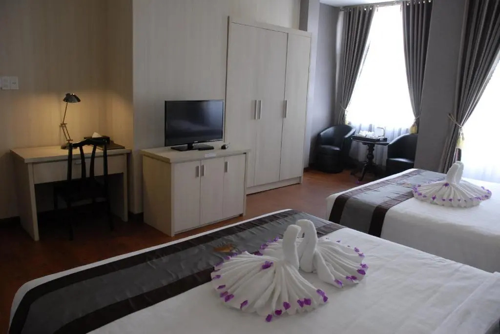 MOUNTIAN TOWN Hotel