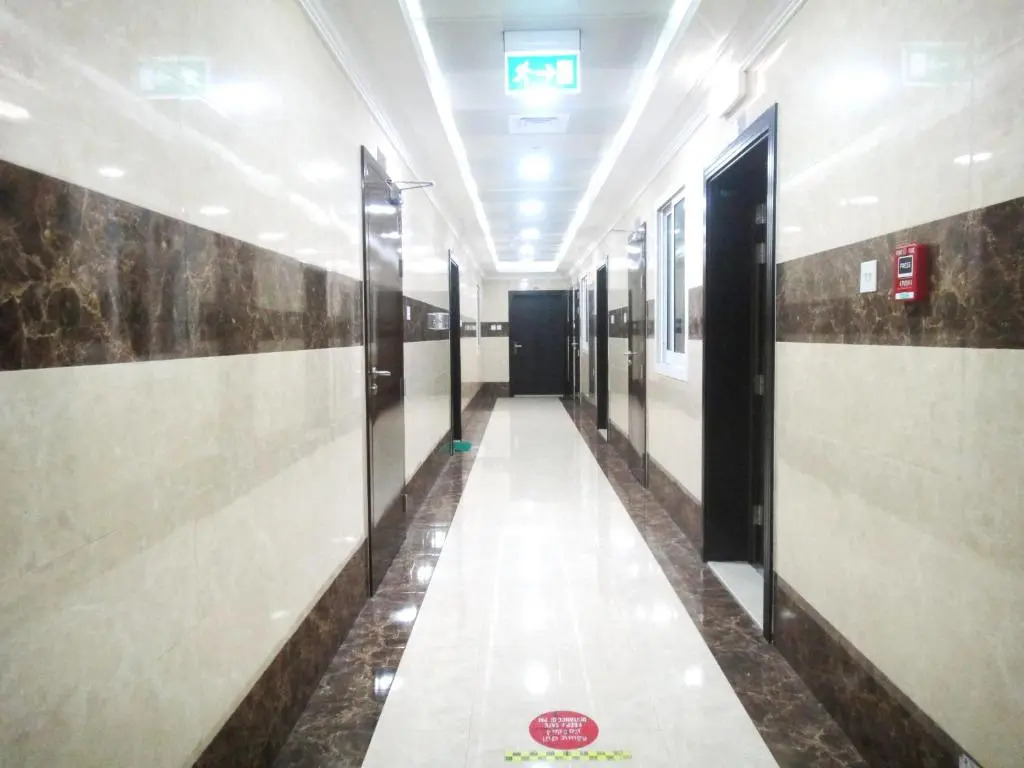 Al Badaa Star Residence - Home Stay