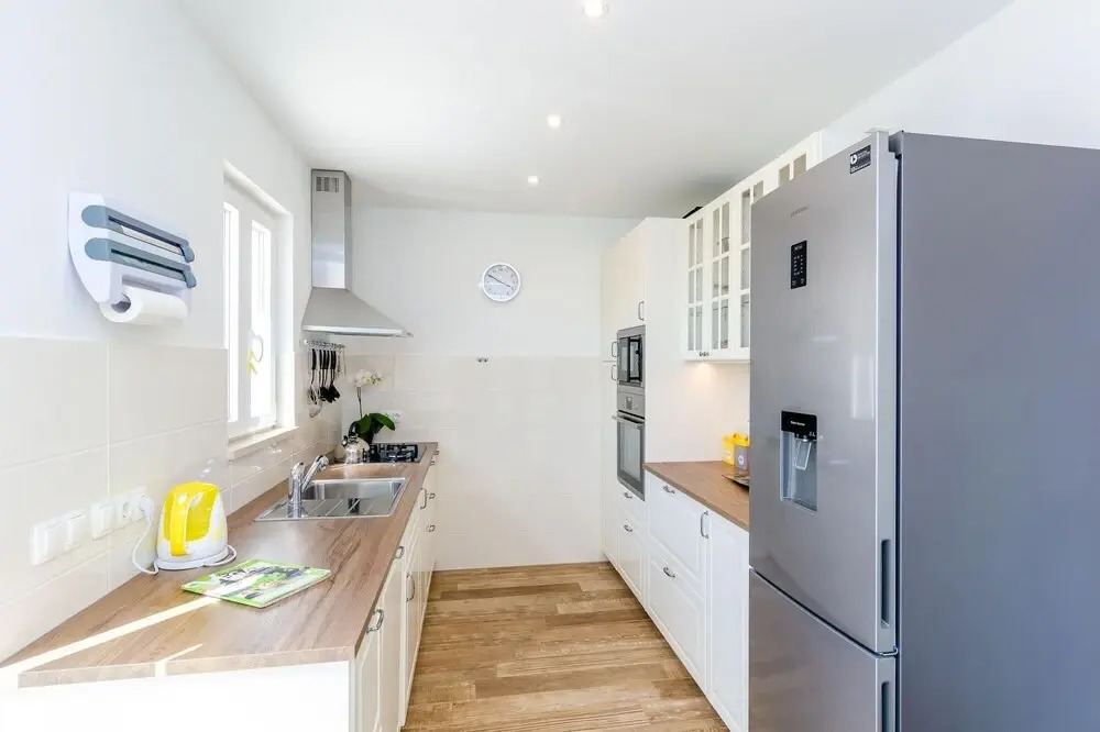 Villa Rubea - Three Bedroom Villa With Terrace and Swimming Pool ID Direct Booker 10407