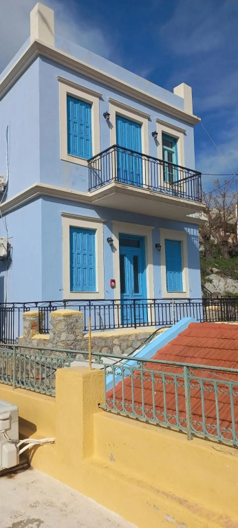 Andreas Apartments