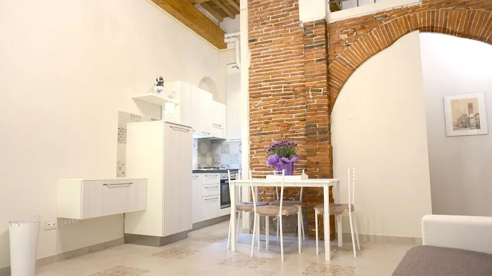 Alessandra Apartment