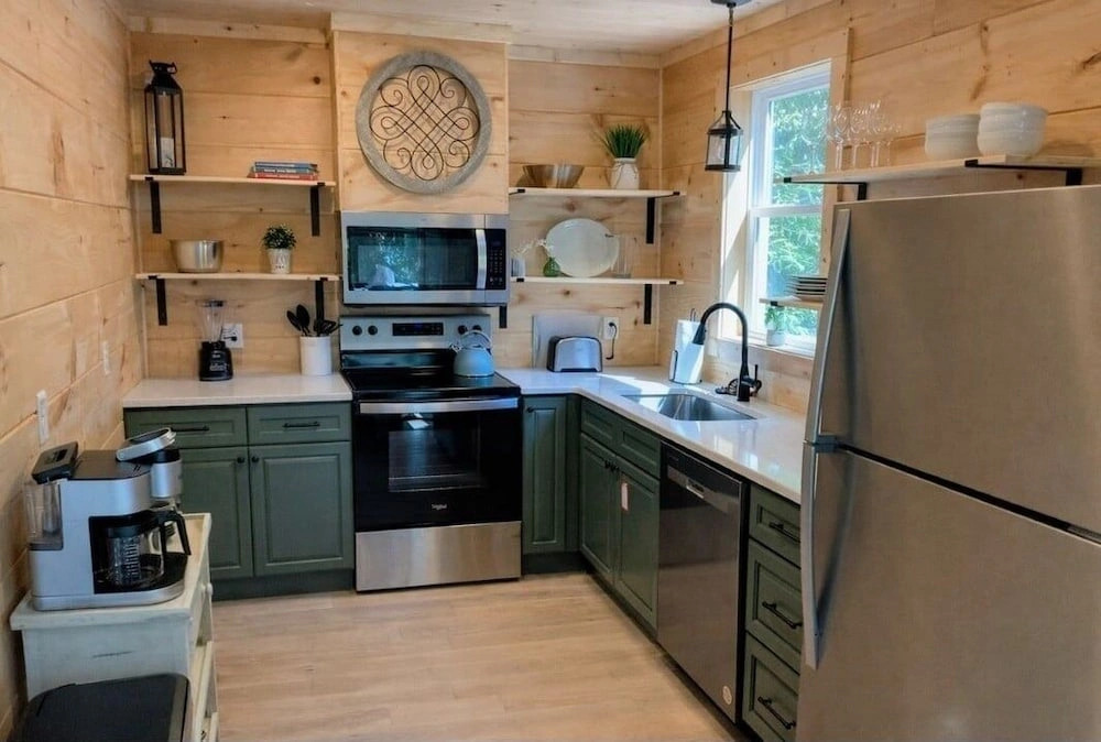 Shamrock Valley 1 Bedroom Cabin