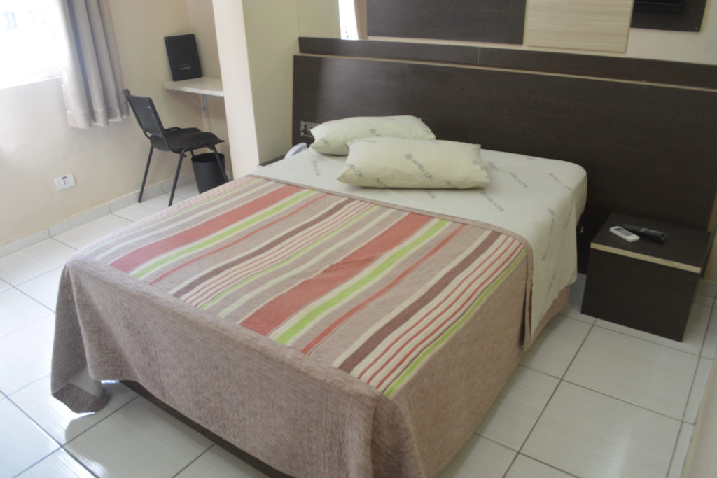 Hotel Calstar