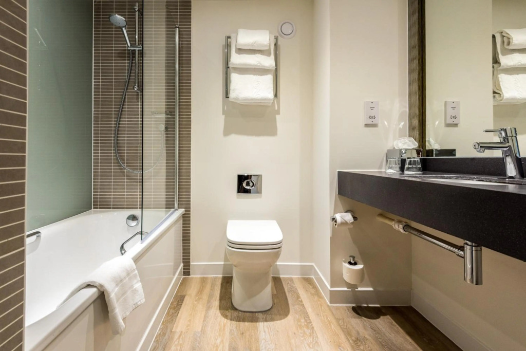 Holiday Inn Warrington by IHG