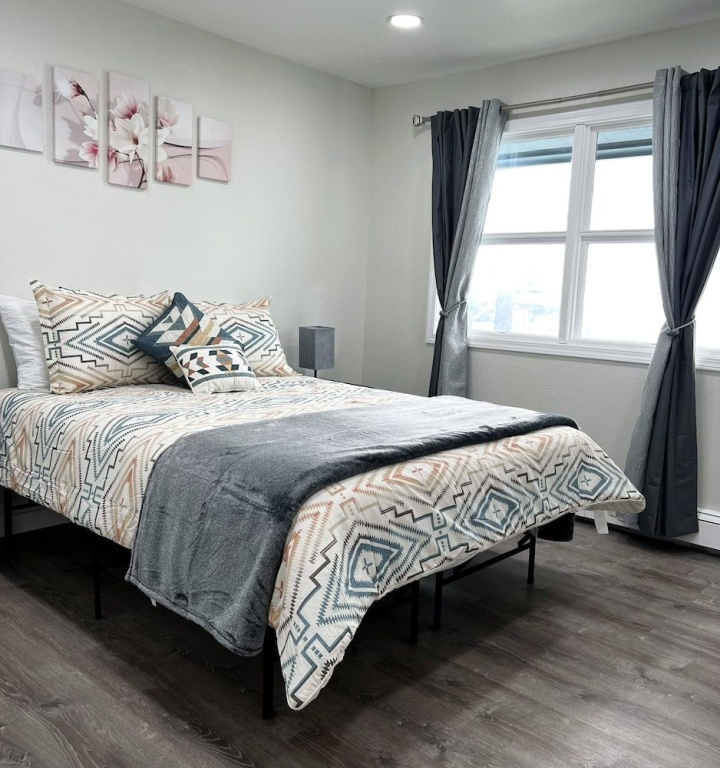 Anchorage midtown apartment-Wyoming 2