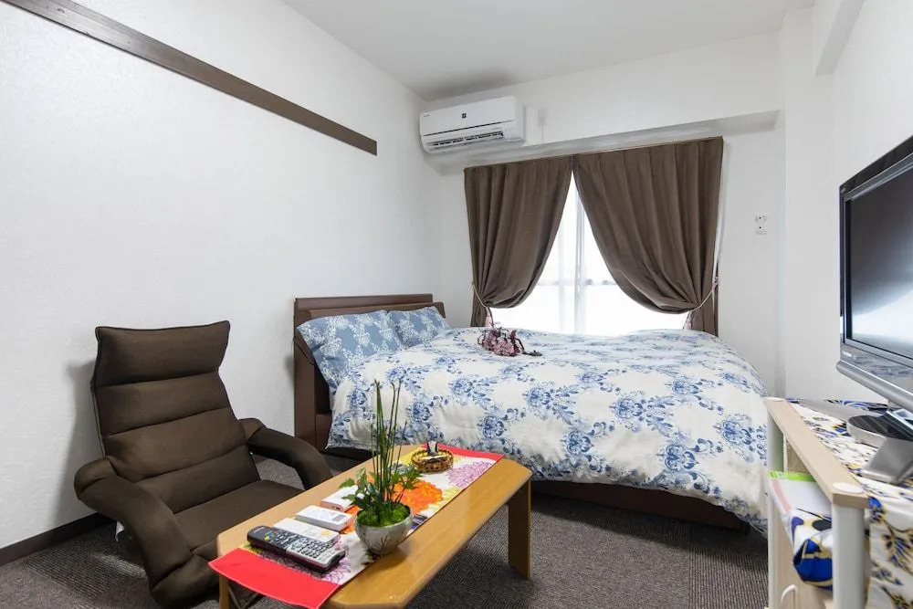 Tatsuya house 202