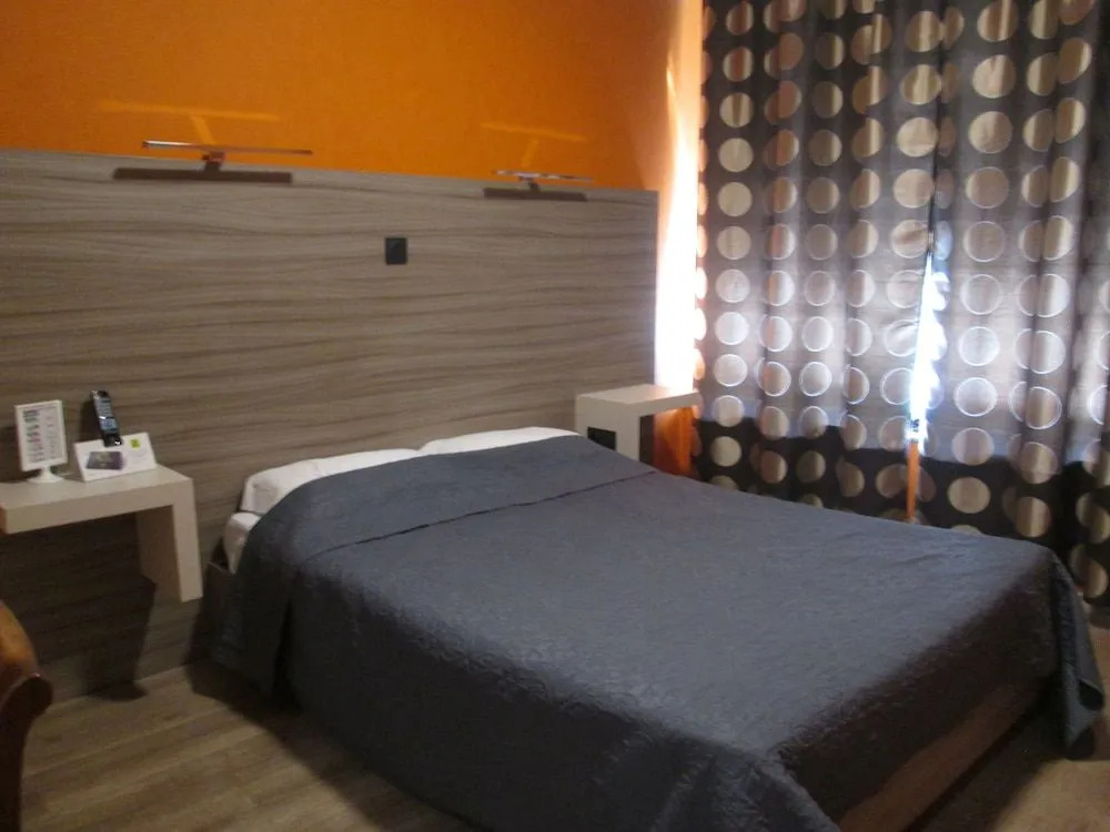 Logis Hotel Les Gravades Ussel